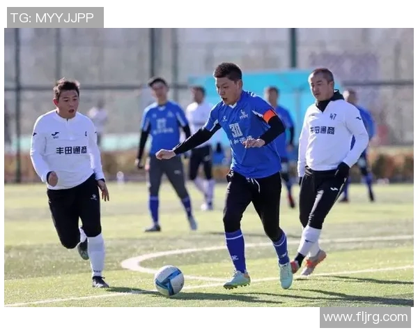 深圳羽毛球队在洲际杯中的默契配合与战术执行分析 深圳羽毛球队在洲际杯中的默契配合与战术执行分析