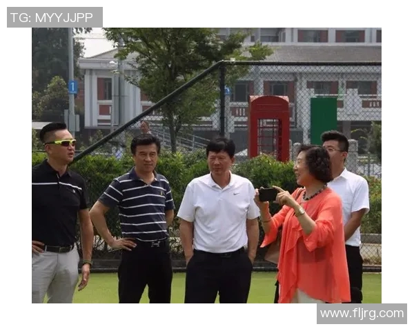 聚焦网球:深入探讨上海网球队的技术创新与训练方法 聚焦网球:深入探讨上海网球队的技术创新与训练方法